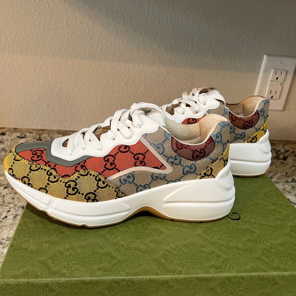 sneakers for men gucci